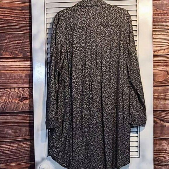 Lord & Taylor Lg Speckled Shirtdress - Picture 5 of 9